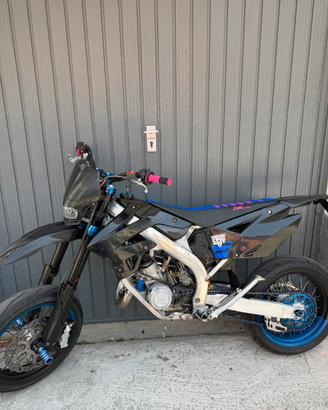 Tm 125
