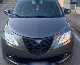 Lancia ypsilon 1.2 69 cv gpl ecochic elefantino
