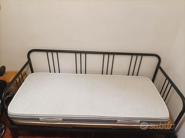 divano-letto matrimoniale 