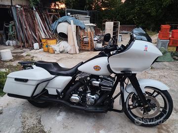 Road glide 