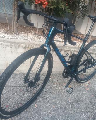 Bici Giant Revolt Advanced 2 Gravel