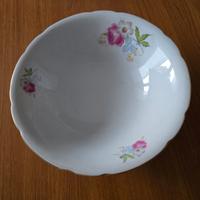 zuppiera + piatti da portata