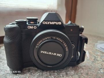 Olympus E-M10 MARK IV
