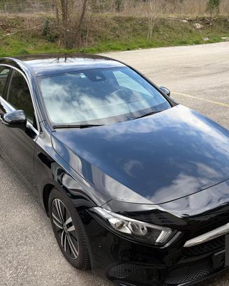 Mercedes Classe A 180d Sport 2021 — Unico Prop.