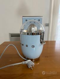 Smeg Spremiagrumi Azzurro