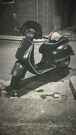 Vespa gts 300