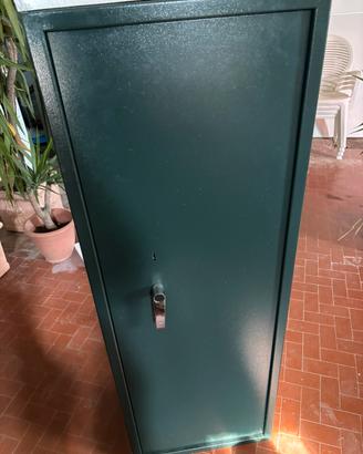 3 Armadi blindati portafucili da 5 posti