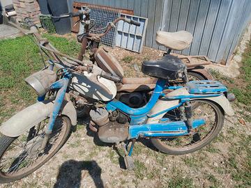 2 motorini in blocco
