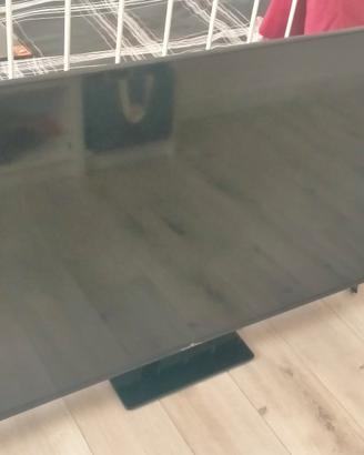 TV 4K 55" pollici smart tech con problema.