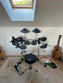 Batteria Elettronica Yamaha DTXPlorer + Accessori