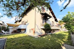 Villa o villino Santo Stefano Ticino [1796VRG]