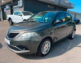 Lancia Ypsilon 0.9 t.air Silver s&s 85cv dfn
