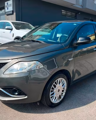 Lancia Ypsilon 0.9 t.air Silver s&s 85cv dfn