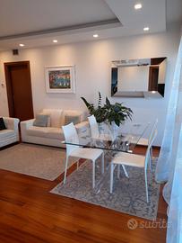 Trilocale completamente ristrutturato con box