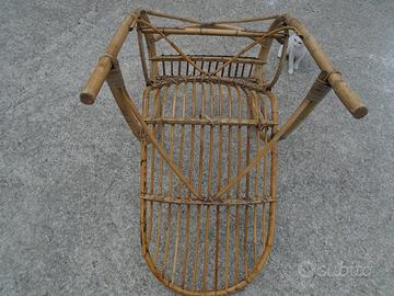 poltrola a dondolo in bambu