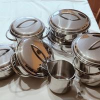 Batteria di pentole in acciaio