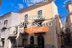 Casa con ingresso indipendente-Zona centrale