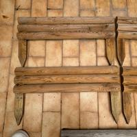 Piccole staccionate in legno da giardino