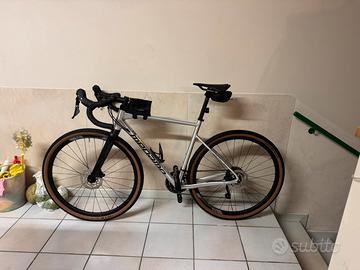 Megamo jakar 30 gravel tg.M