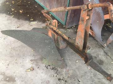 Vecchio aratro bordin