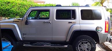 Hummer H3