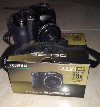Fujifilm Finepix S2950