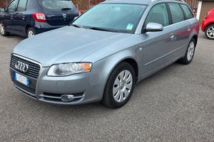 Audi A4 2.0 16V TFSI Avant quattro