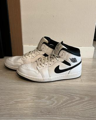 Nike Air Jordan 1