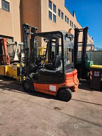 Carrello elevatore elettrico 2500kg STILL