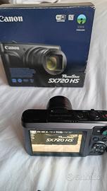 Canon PowerShot SX720 HS