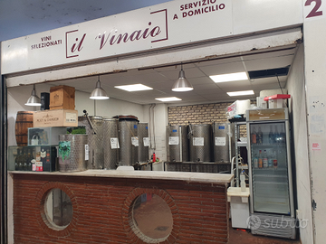 Box + Attività vendita vini + Mercato Centocelle