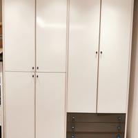 Spazioso armadio 4 ante L 200 x H 260 x P 60