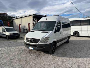 Minibus usato per trasporto disabili MB Sprinter 3