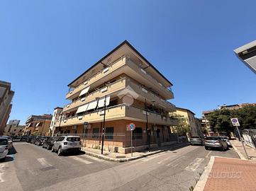 4 LOCALI A APRILIA