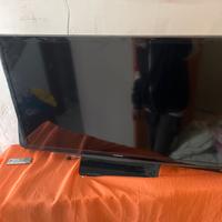 Samsung 31,5”