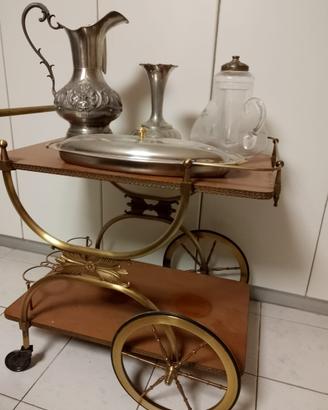Carrello portavivande