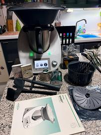 Bimby TM5 con accessori extra