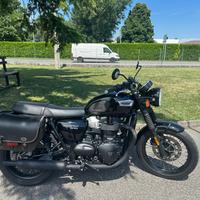 Triumph Bonneville T100 Black