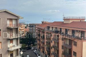 Appartamento con garage a Giarre