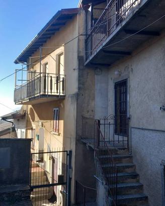 Appartamento di 88 m² con 3 locali a Zelbio