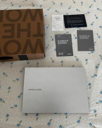 PC ASUS Vivobook 16" (Ryzen 5)