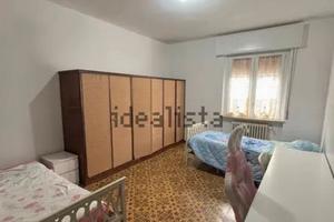 Posto letto in stanza doppia per ragazza-verona