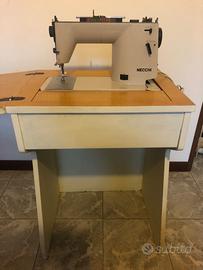 Macchina per cucire Necchi Type 564 con mobile