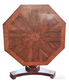 Tavolo ottagonale intarsiato Bottega Mari Rolo