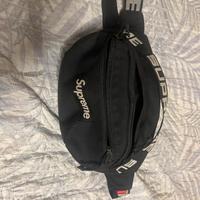 Marsupio supreme color nero