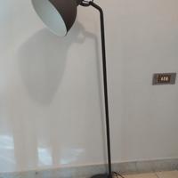 Lampada a piantana con accensione a pedale 186 cm