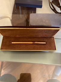 Penna aurora vermeil