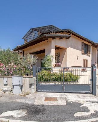 PORZIONE DI BIFAMILIARE A CONTIGLIANO
