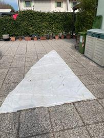 vela per fiocco deriva o per riparazione