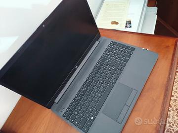 HP 255 G6 - 8 GB RAM
250 GB Windows 11